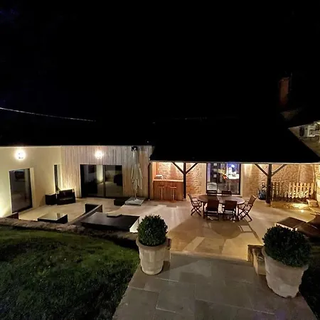 Villa Propriete*piscine*sarlat